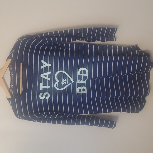 Victoria's Secret Other - Victoria Secret Stay in Bed Striped Graphic Blue Sleepwear XS